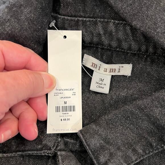 **NWT Francesca's Mi ami Black Floral Embroidered Jean/Denim Jacket -SIZE MEDIUM - Picture 7 of 8